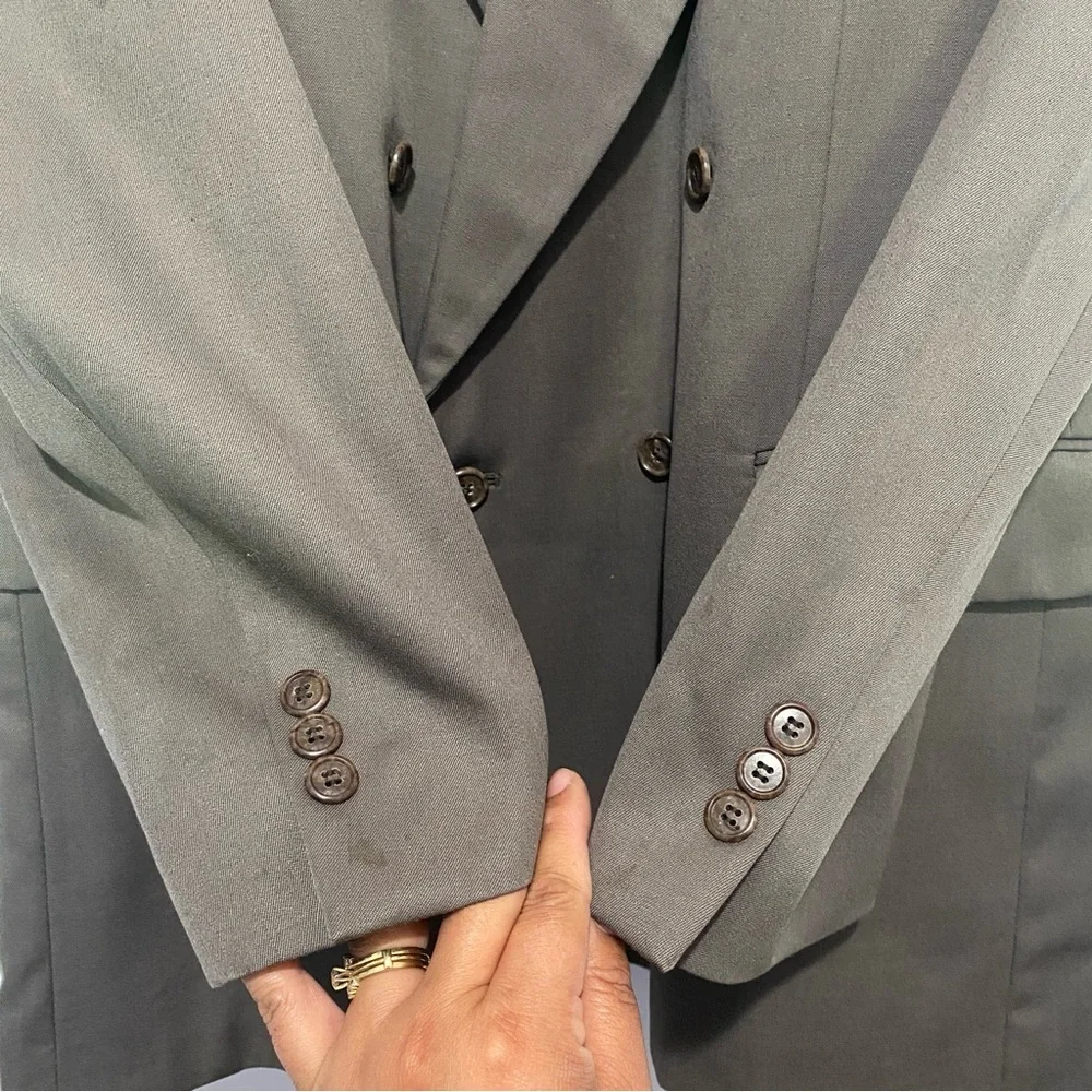 Pierre Balmain friendly minimalist